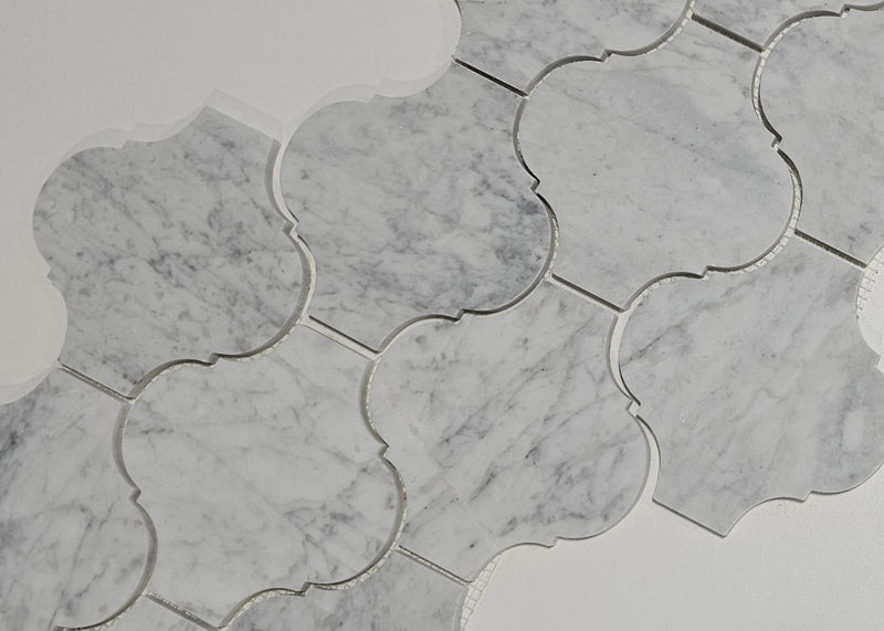 Polished Marble Mosaic Wall Tile – Carrara White Arabesque Pattern
